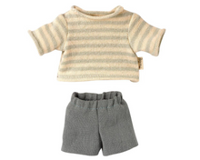Load image into Gallery viewer, Maileg Shirt and Shorts Teddy Junior
