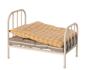 Maileg Vintage Bed for Teddy Junior
