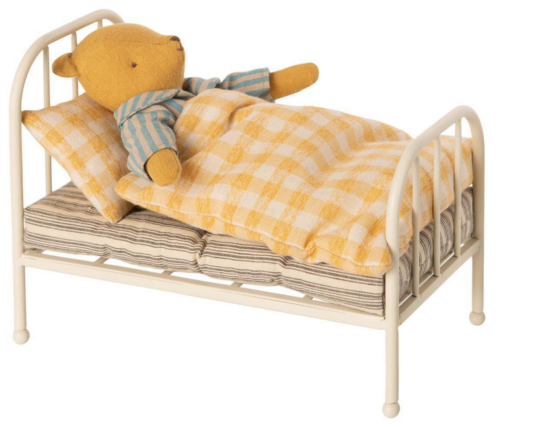 Maileg Vintage Bed for Teddy Junior