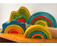 Load image into Gallery viewer, Qtoys Small Rainbow Block Set
